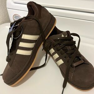 Adidas Campus Sneakers size 5 brown NWT